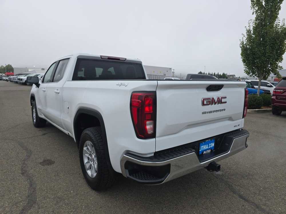 Used 2023 GMC Sierra 1500 SLE image 3
