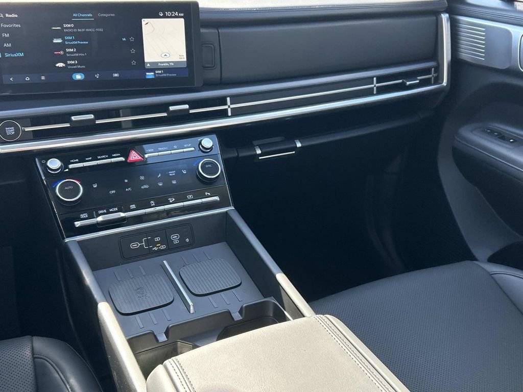 Used 2025 Hyundai Santa Fe XRT AWD/4WD image 25