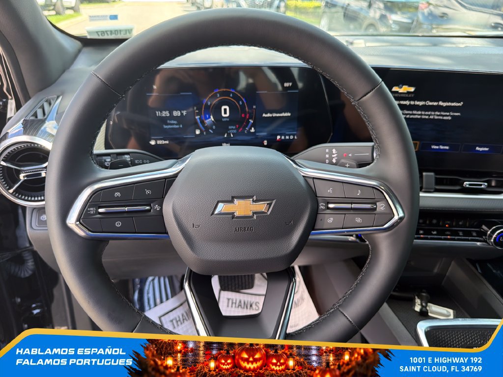 New 2027 Chevrolet Equinox LT w/ Convenience Package II FWD image 17