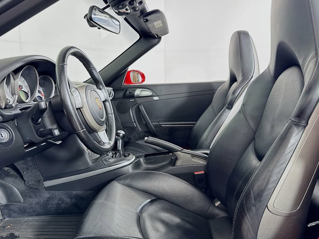 Used 2005 Porsche 911 Carrera S RWD image 12