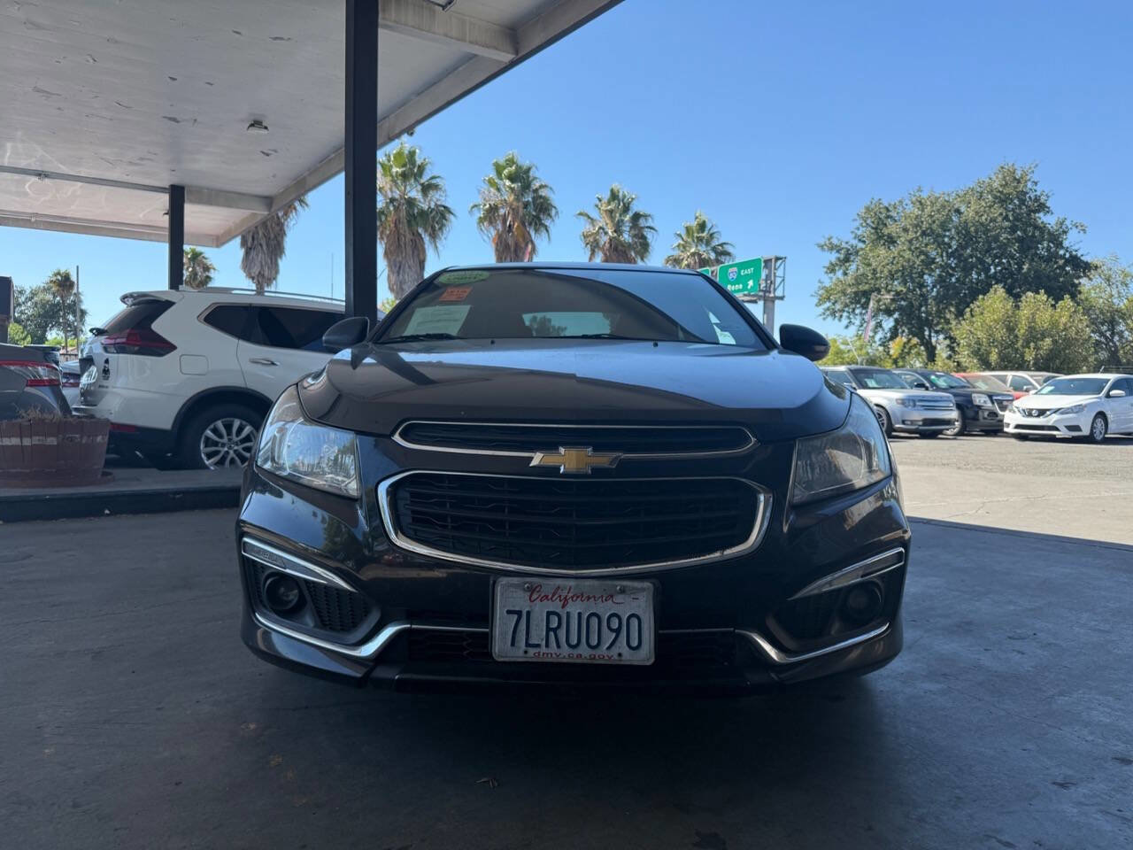 Used 2015 Chevrolet Cruze LT image 3