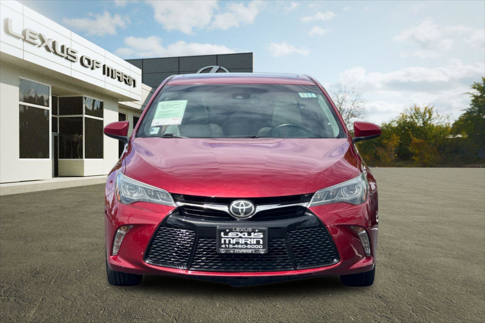 Used 2015 Toyota Camry XSE w/ Advanced Technology Package FWD image 5