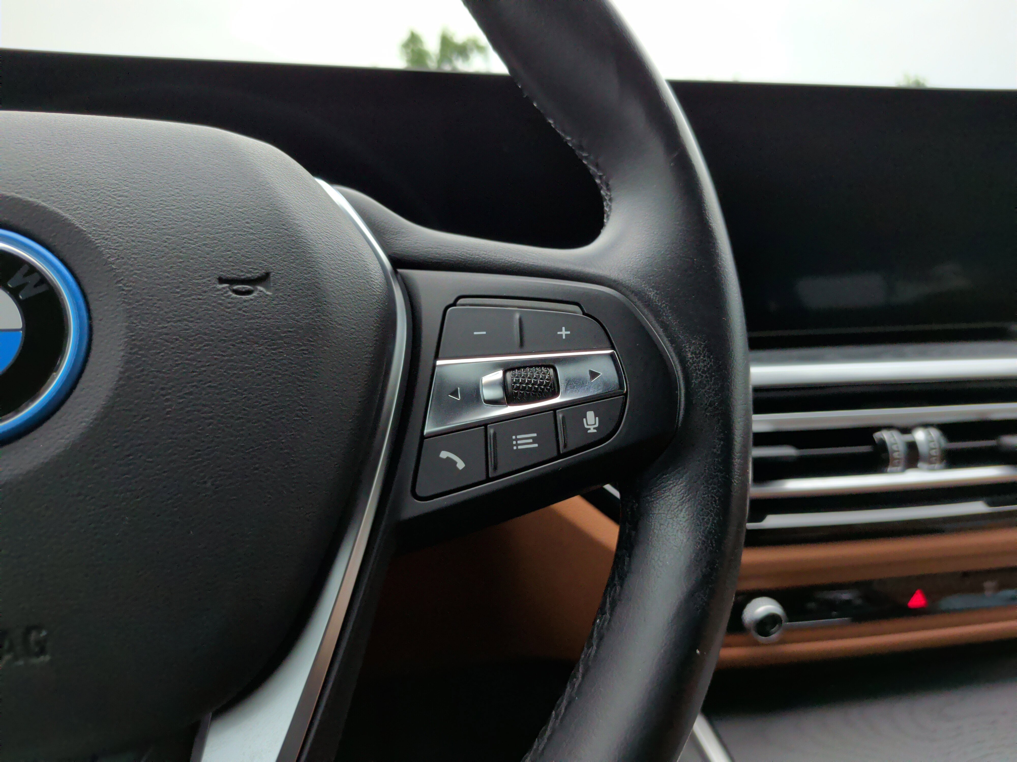 Certified 2023 BMW i4 eDrive35 RWD image 24