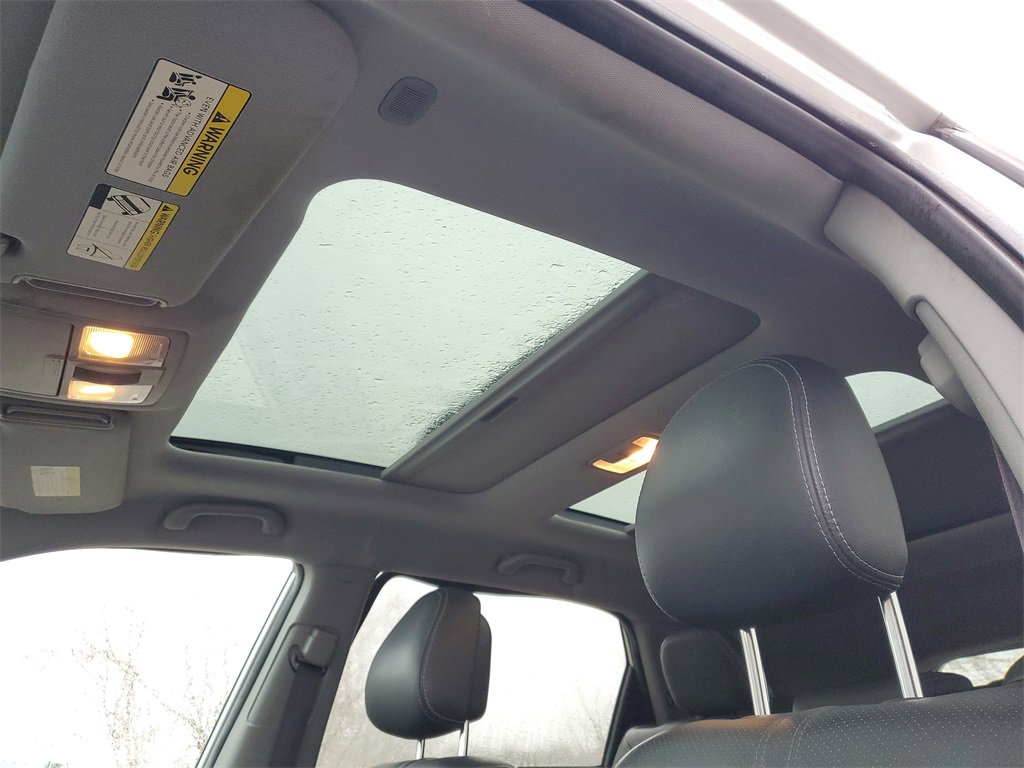 Used 2012 Kia Sorento SX w/ SX Premium Pkg image 9