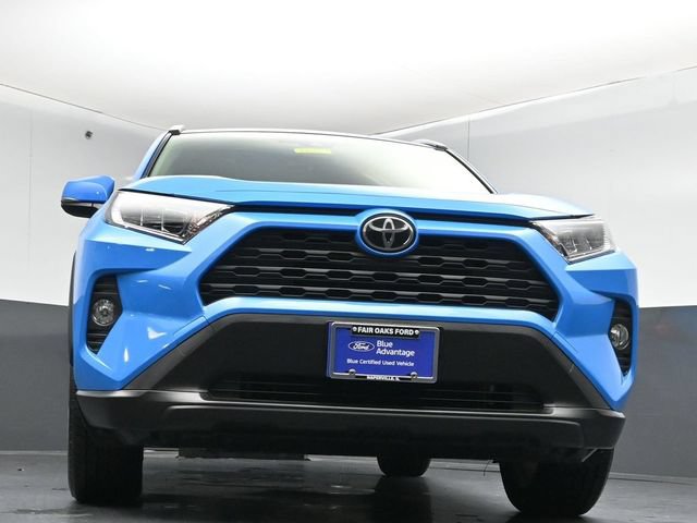 Used 2021 Toyota RAV4 XLE Premium AWD/4WD image 37