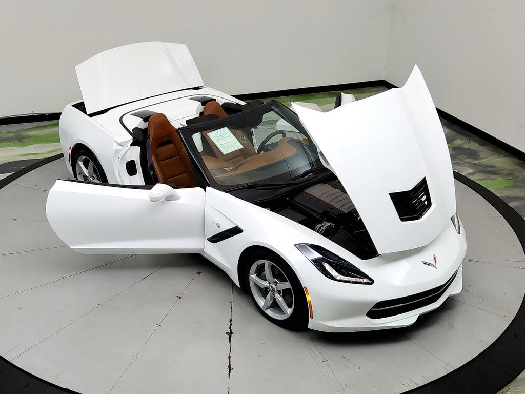 Used 2015 Chevrolet Corvette Stingray Convertible w/ 3LT Preferred Equipment Group RWD image 35