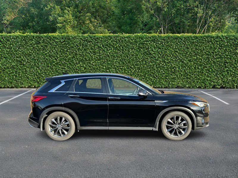 Used 2019 INFINITI QX50 Essential w/ Premium Heat Package image 2