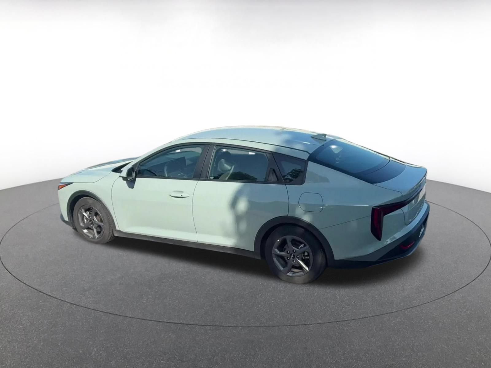 Used 2025 Kia K4 FWD image 10