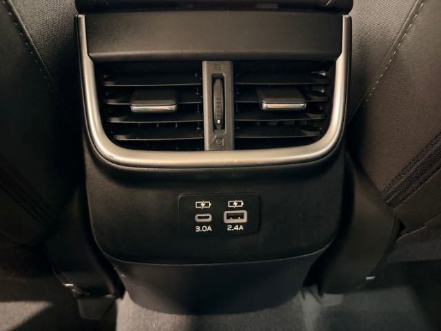Used 2024 Subaru Legacy Premium image 41