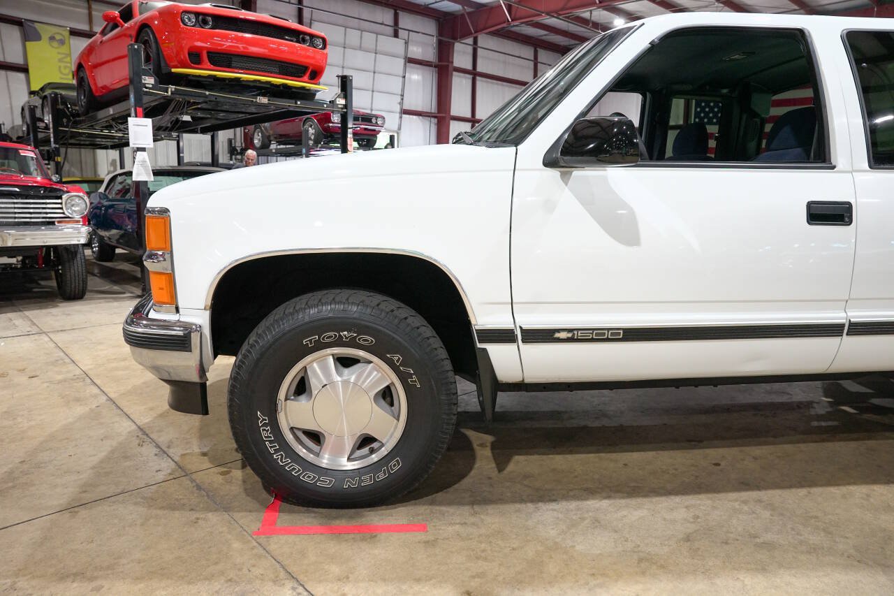 Used 1998 Chevrolet Silverado 1500 4x4 Extended Cab w/ Preferred Equipment Group 2 image 3