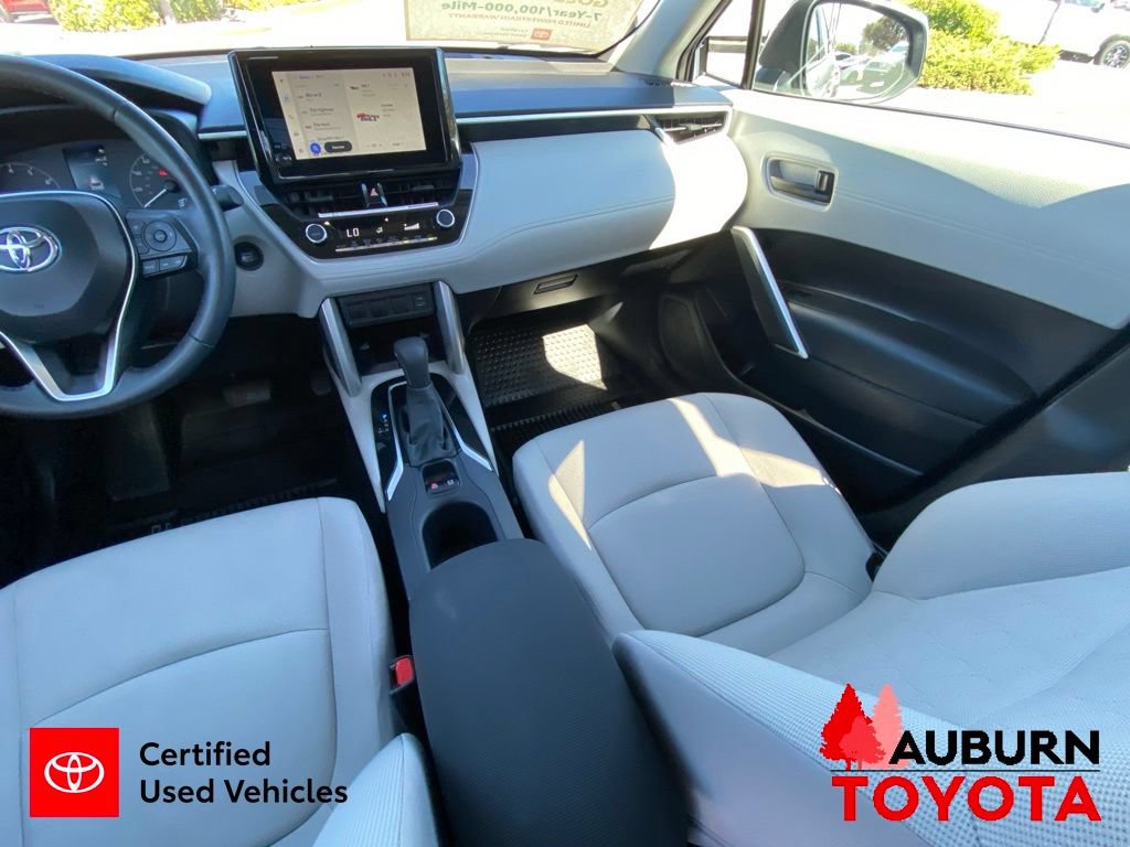 Certified 2024 Toyota Corolla Cross LE AWD/4WD image 26