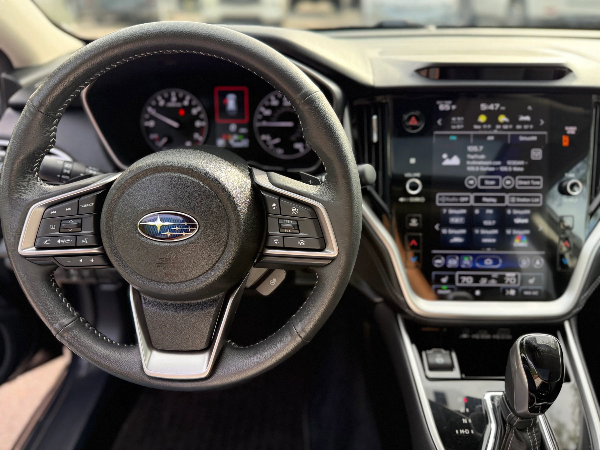Used 2023 Subaru Outback Limited AWD/4WD image 15
