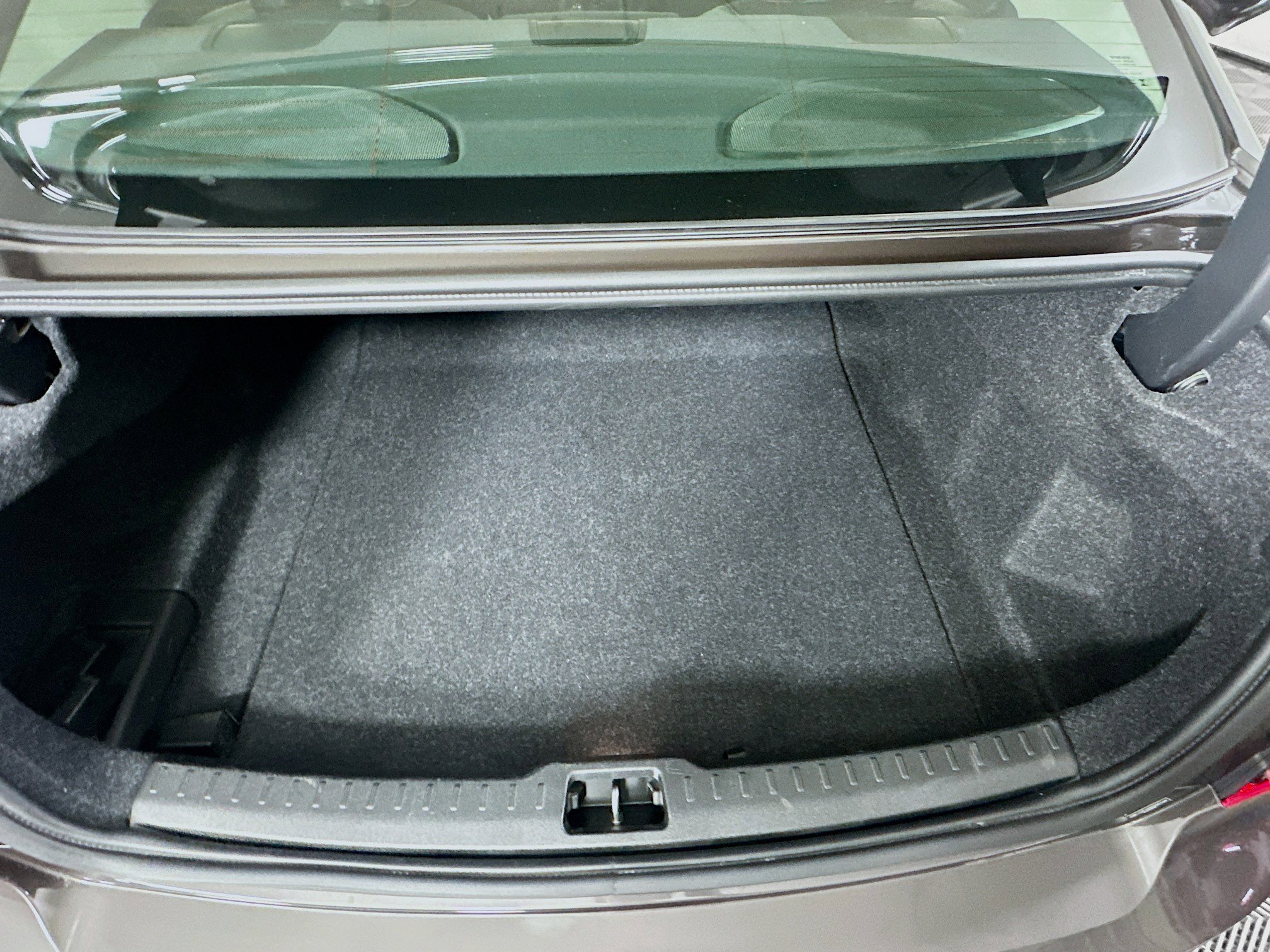 Used 2025 Volvo S60 B5 Core image 29