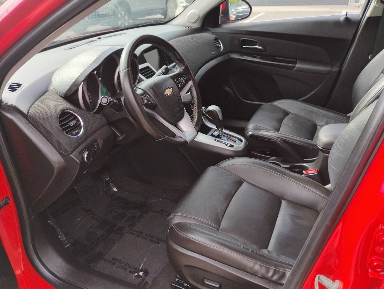 Used 2014 Chevrolet Cruze LT FWD image 17