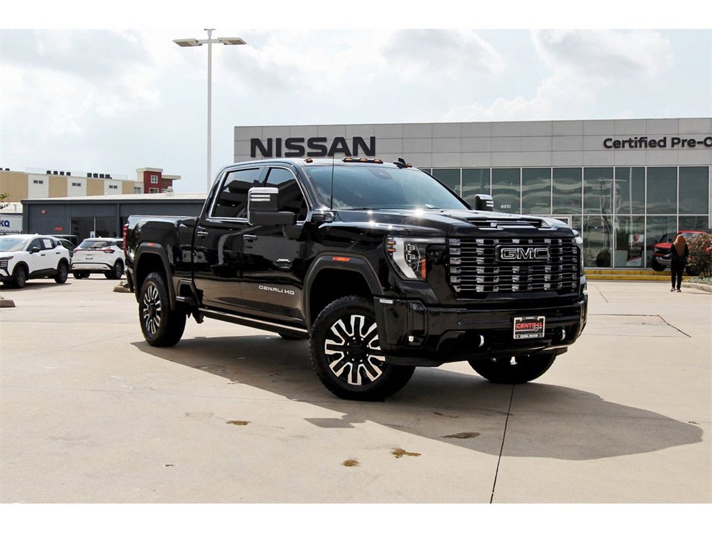 Used 2025 GMC Sierra 3500 Denali Ultimate