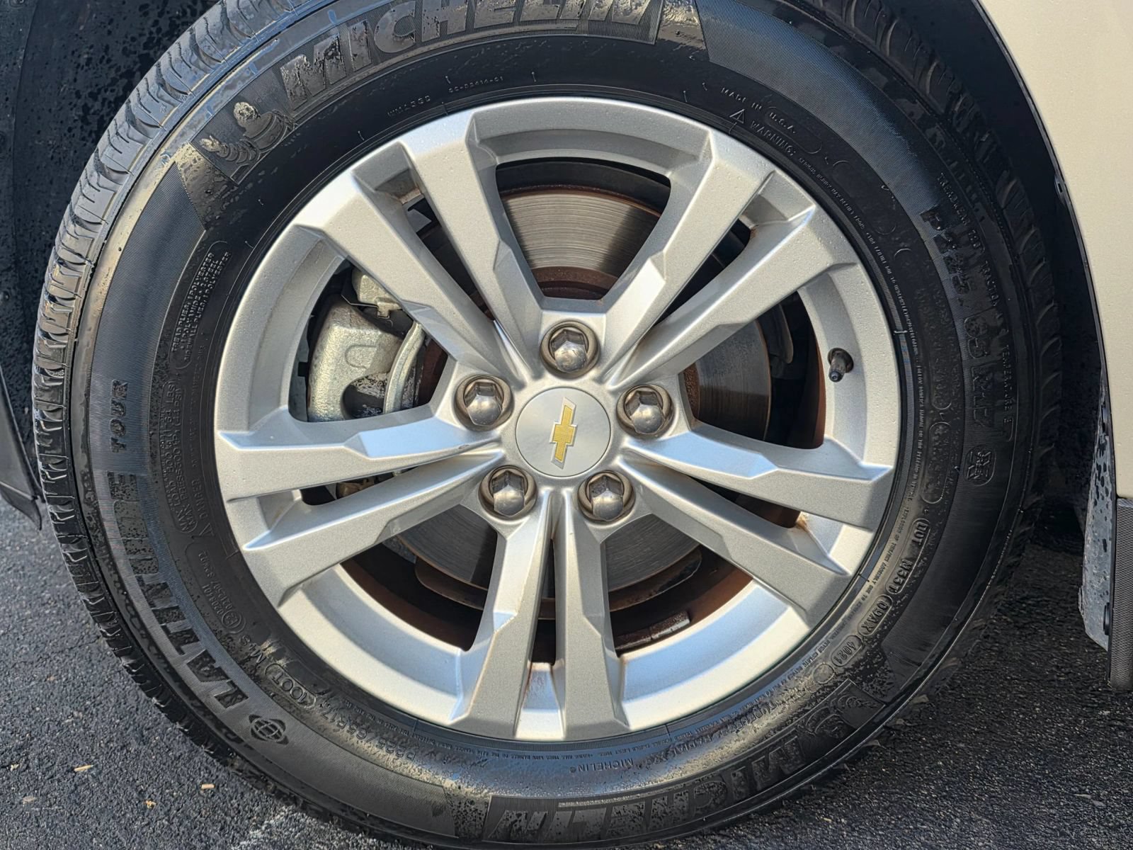 Used 2013 Chevrolet Equinox LT FWD image 17