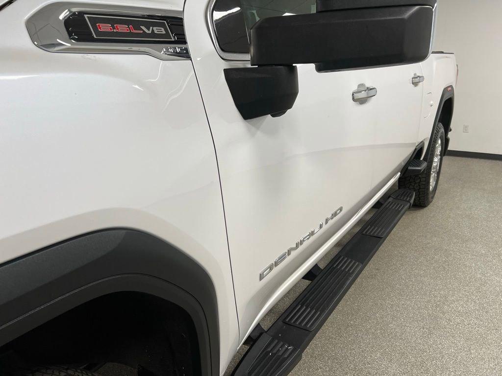 Used 2020 GMC Sierra 3500 Denali w/ Denali Ultimate Package AWD/4WD image 14