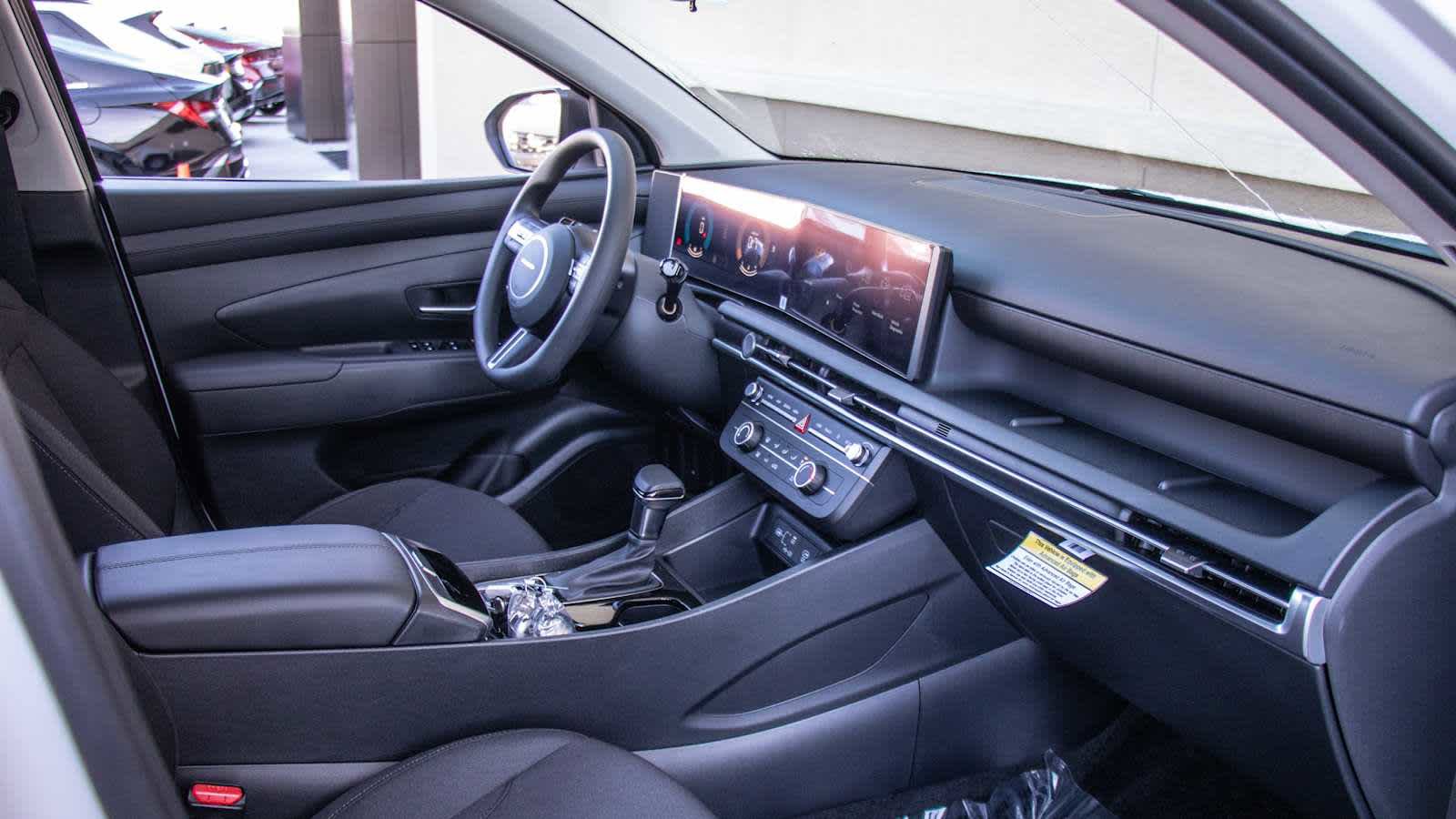 New 2026 Hyundai Tucson SE FWD image 17