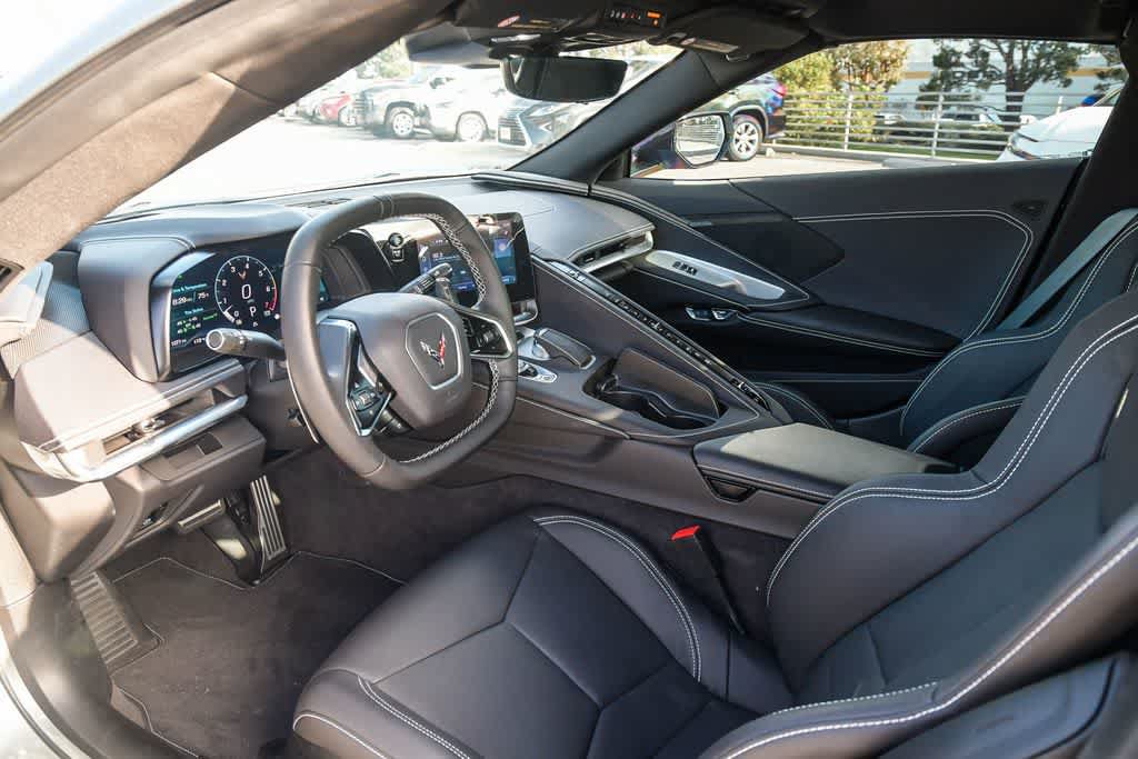 Used 2024 Chevrolet Corvette Stingray Coupe w/ 1LT RWD image 22