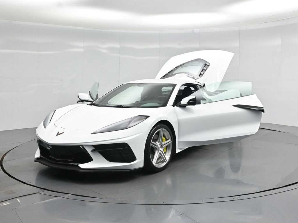 Used 2023 Chevrolet Corvette Stingray Preferred Cpe w/ Z51 Performance Package RWD image 23
