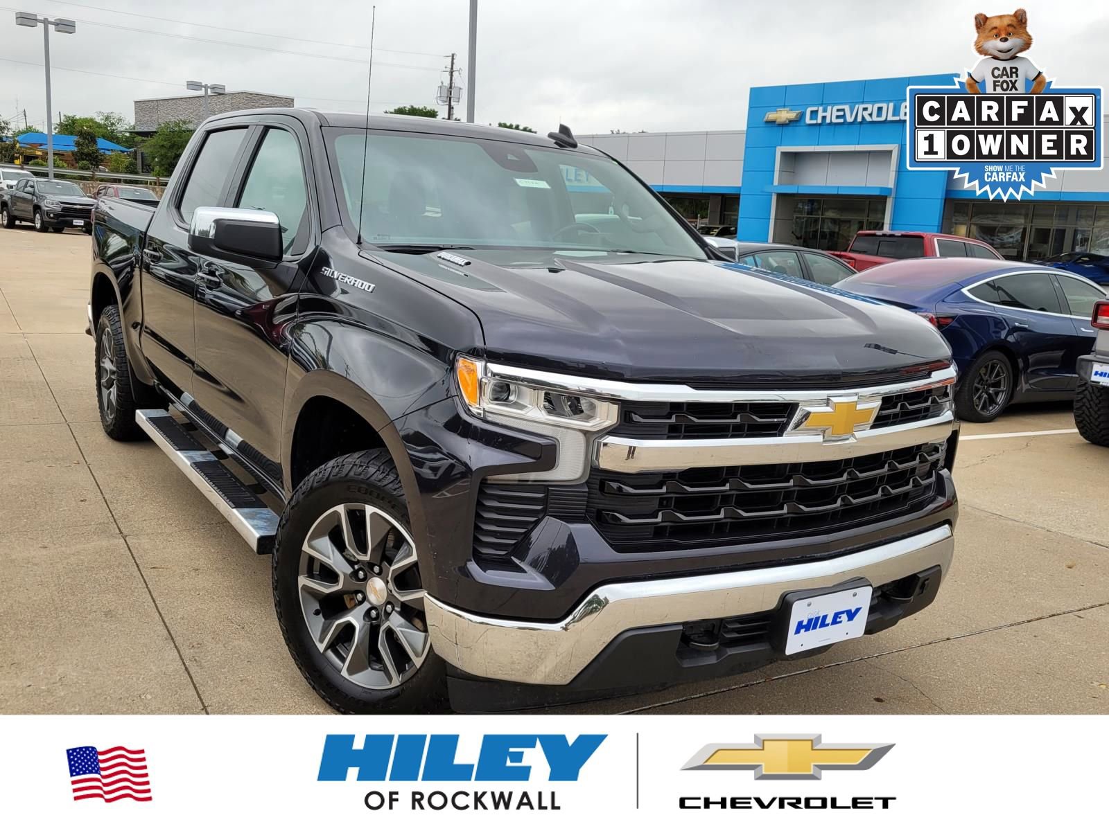 Used 2024 Chevrolet Silverado 1500 LT AWD/4WD image 1