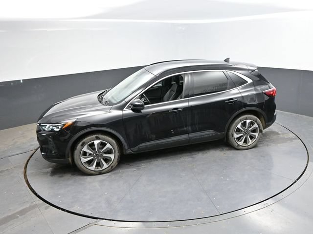 Used 2024 Ford Escape Platinum AWD/4WD image 41