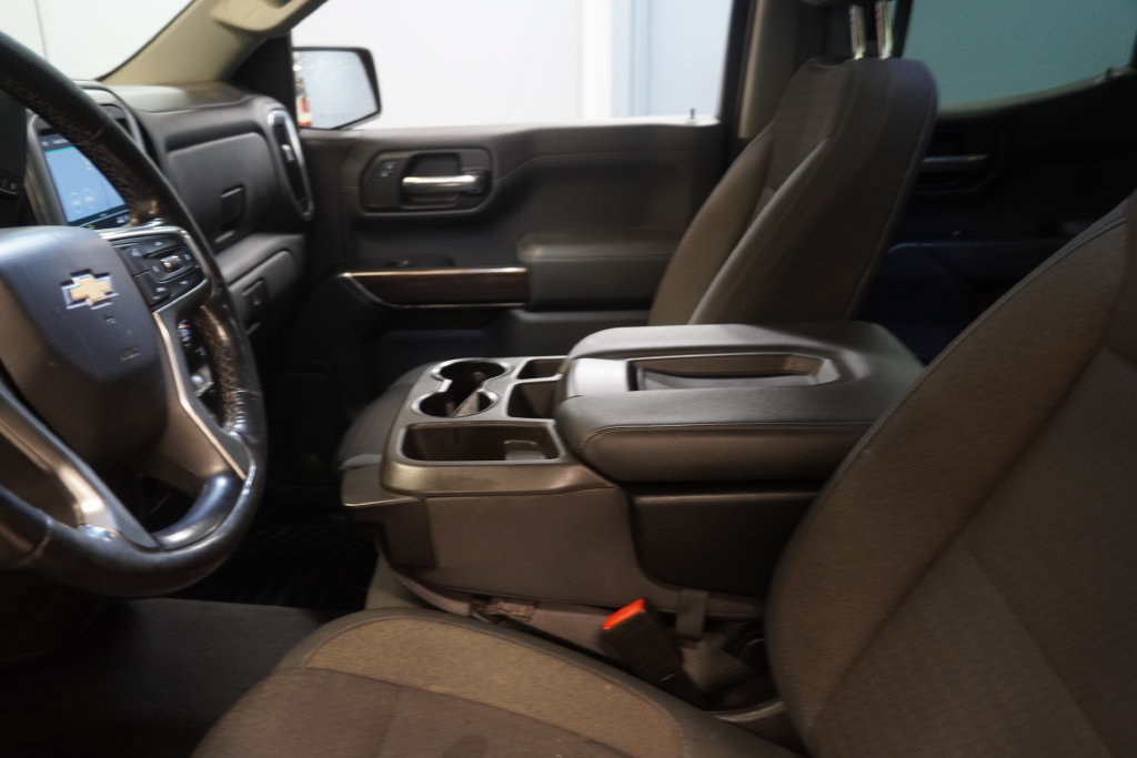 Used 2019 Chevrolet Silverado 1500 LT w/ All-Star Edition AWD/4WD image 7