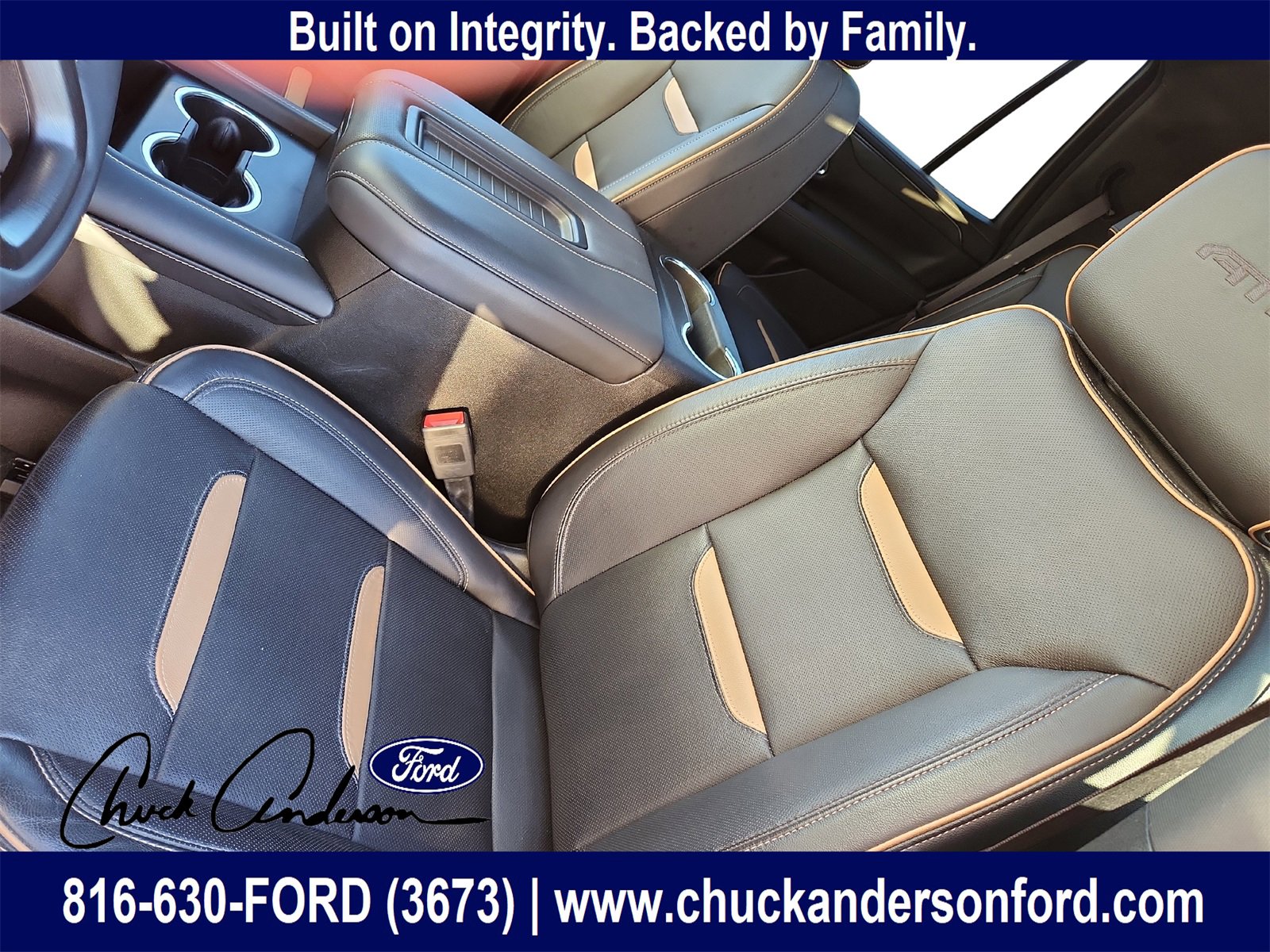 Used 2024 GMC Yukon AT4 w/ AT4 Premium Package image 10