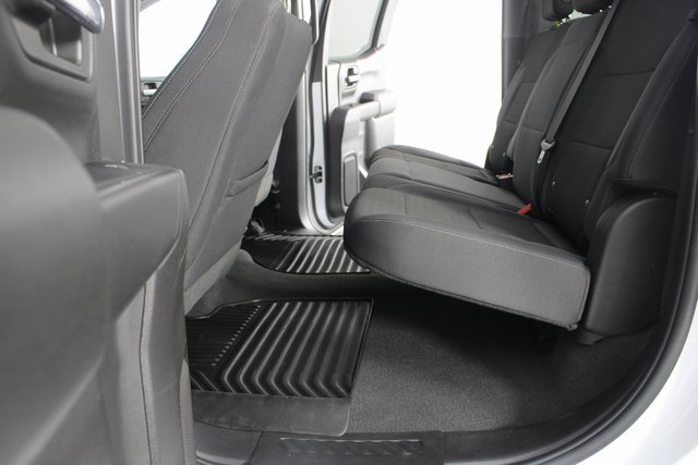 Used 2024 Chevrolet Silverado 1500 Custom image 16