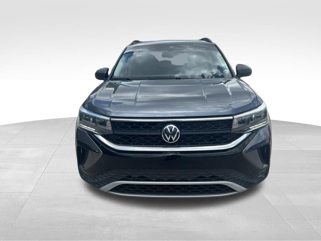Certified 2022 Volkswagen Taos S w/ IQ Drive S Package FWD image 8