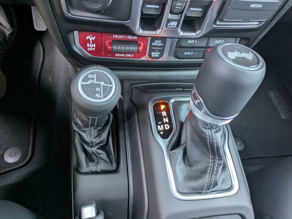 New 2025 Jeep Wrangler Unlimited Rubicon image 24