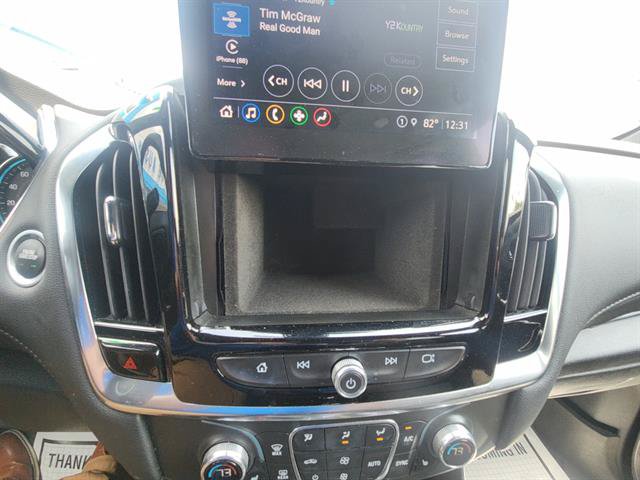 Used 2023 Chevrolet Traverse LT FWD image 29