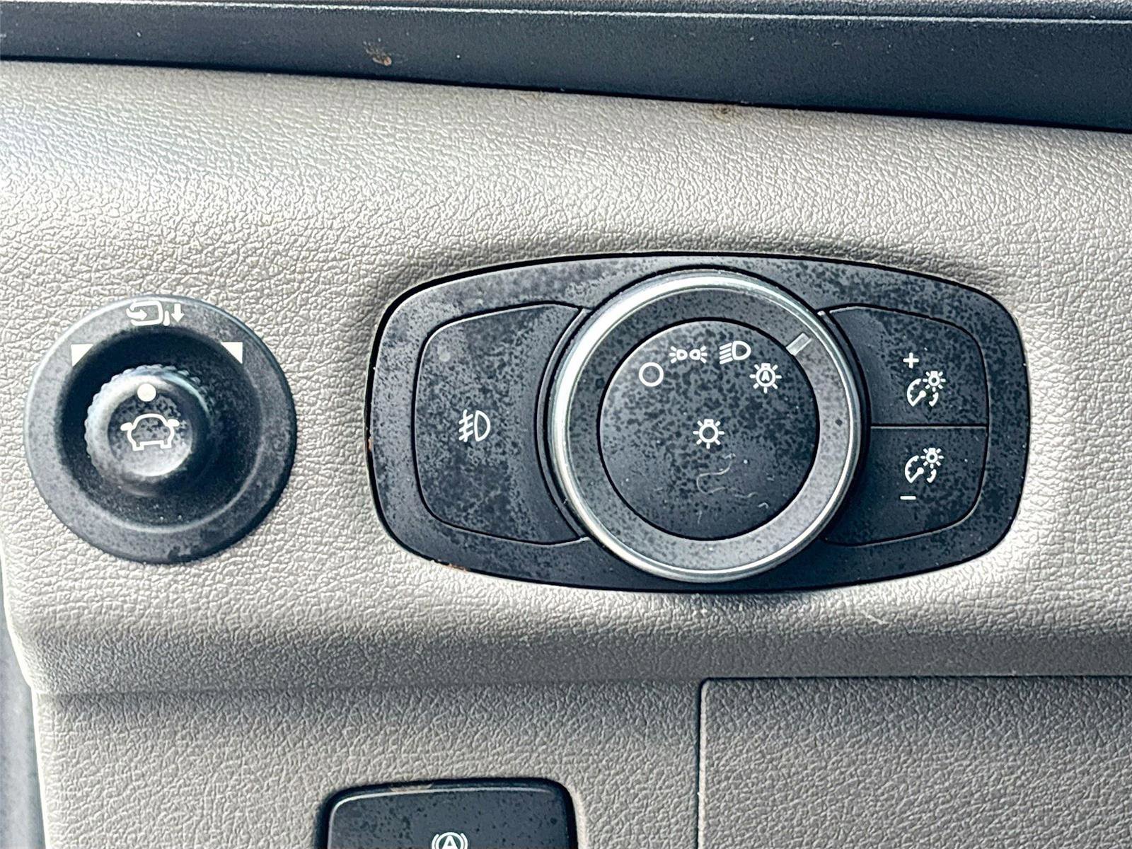 Used 2024 Ford Transit 350 XLT image 10