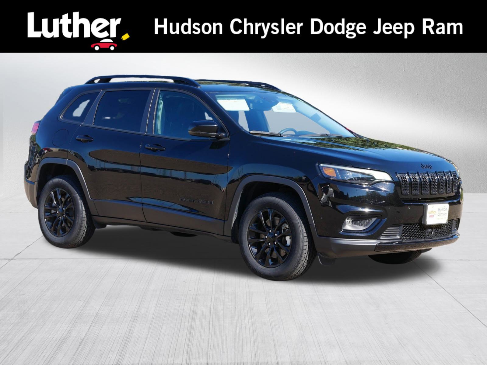 Used 2023 Jeep Cherokee Altitude Lux
