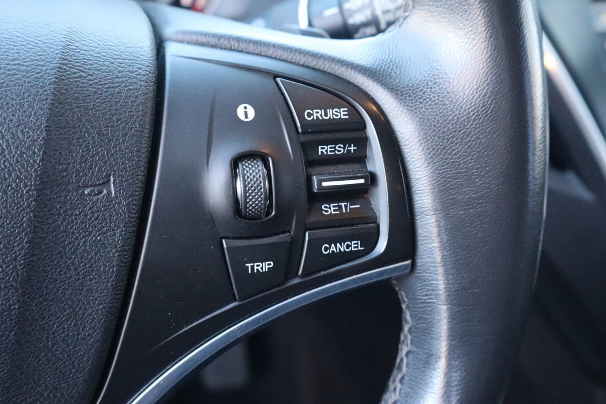 Used 2015 Acura MDX SH-AWD w/ Tech & Entertainment image 17