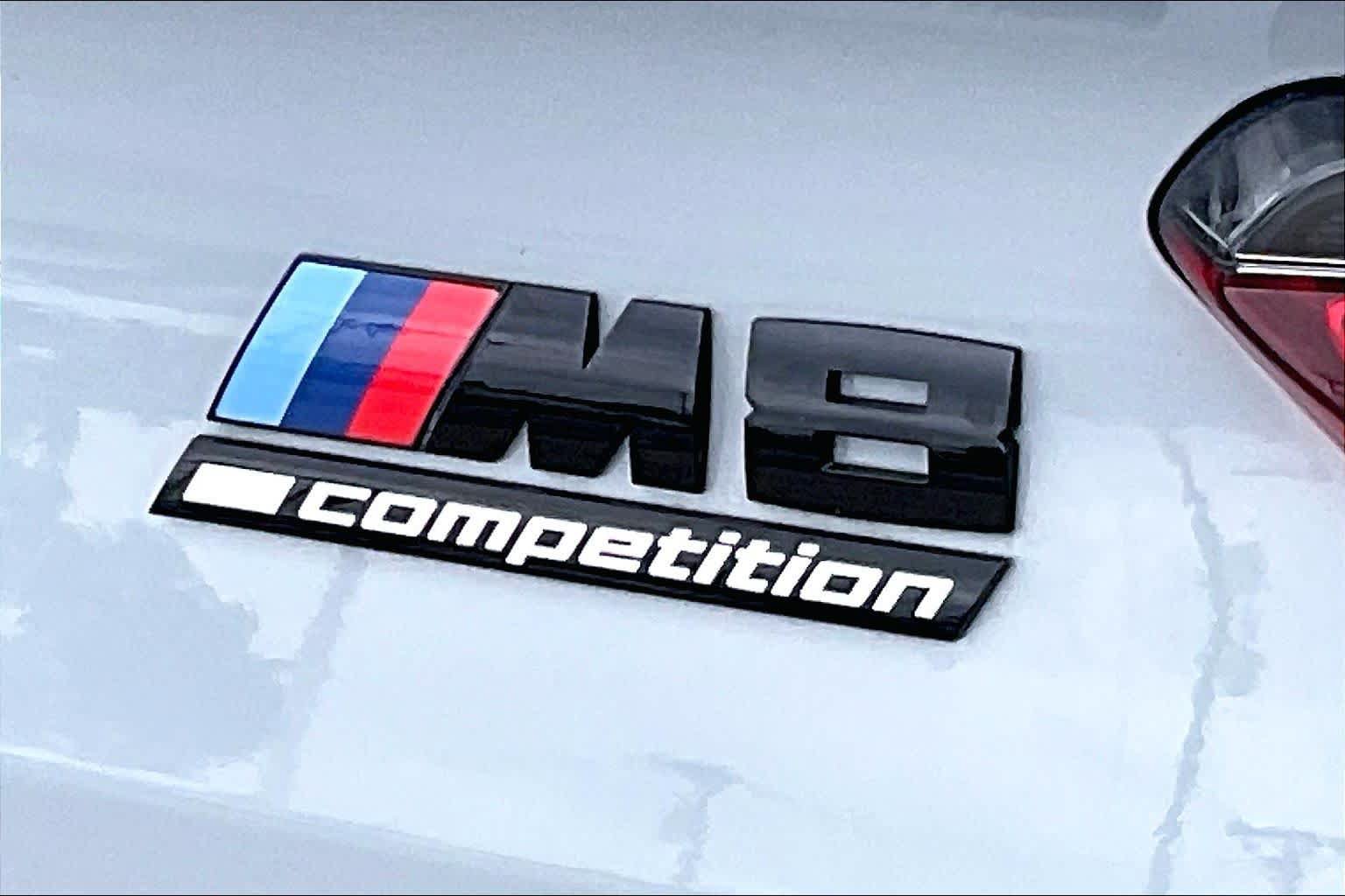 Used 2023 BMW M8 Competition w/ M Carbon Exterior Package AWD/4WD image 10