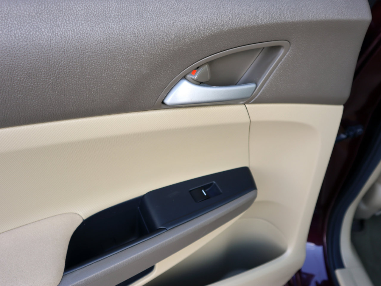 Used 2010 Honda Accord LX-P image 34