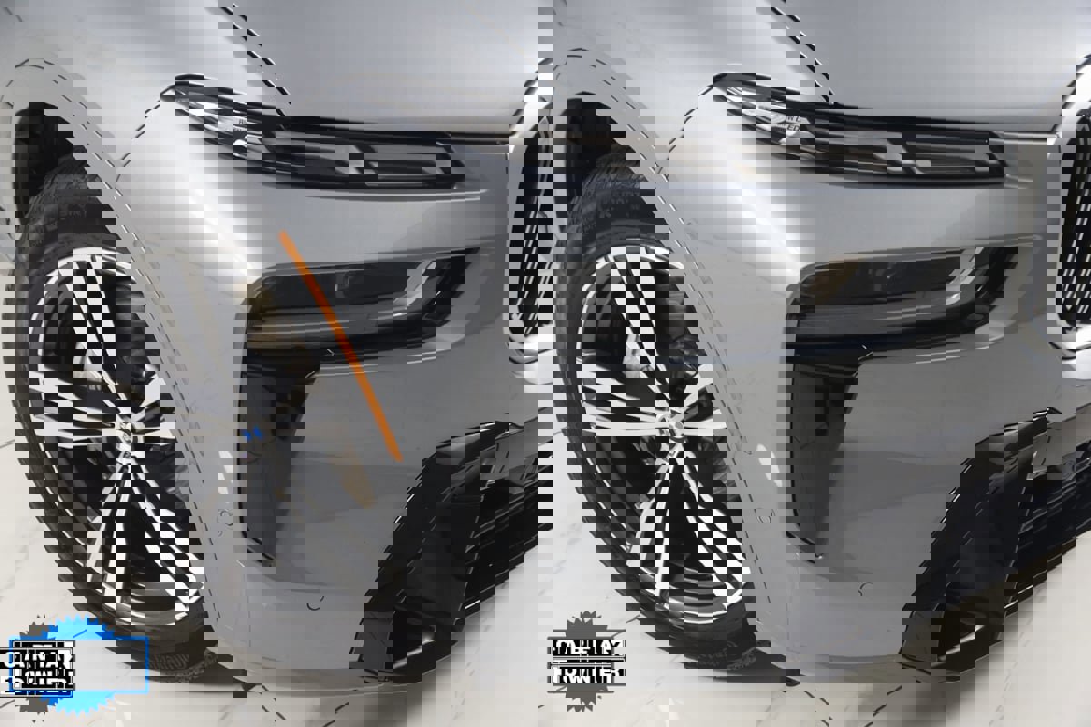 Used 2024 BMW X7 xDrive40i w/ M Sport Package image 20