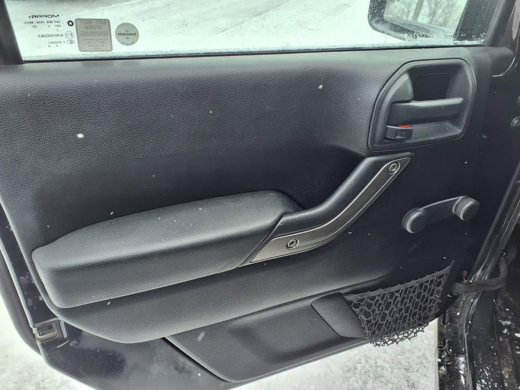 Used 2013 Jeep Wrangler Unlimited Sport w/ Connectivity Group image 11