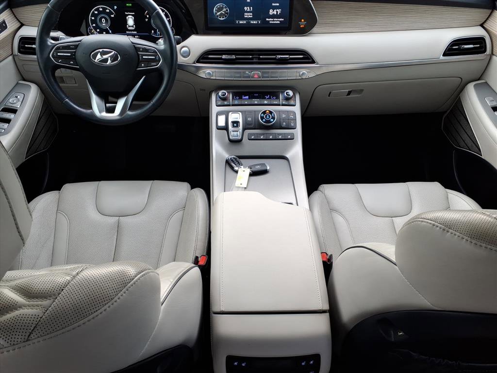 Used 2021 Hyundai Palisade Limited image 17