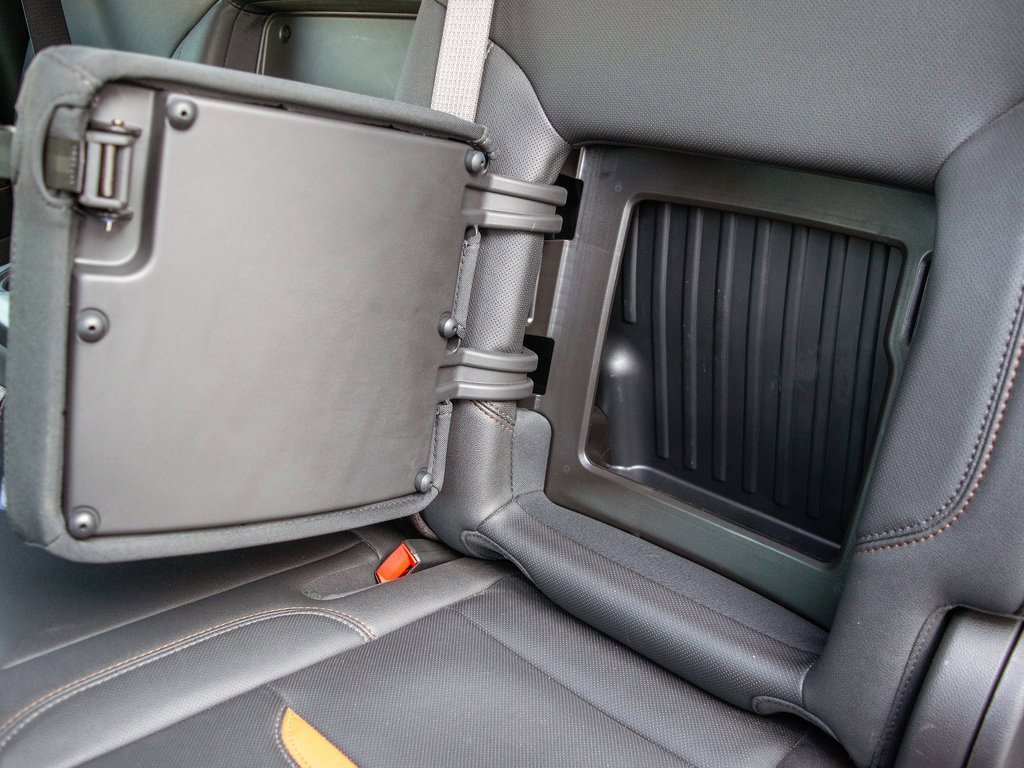 Used 2024 GMC Sierra 2500 AT4 w/ Max Trailering Package image 32