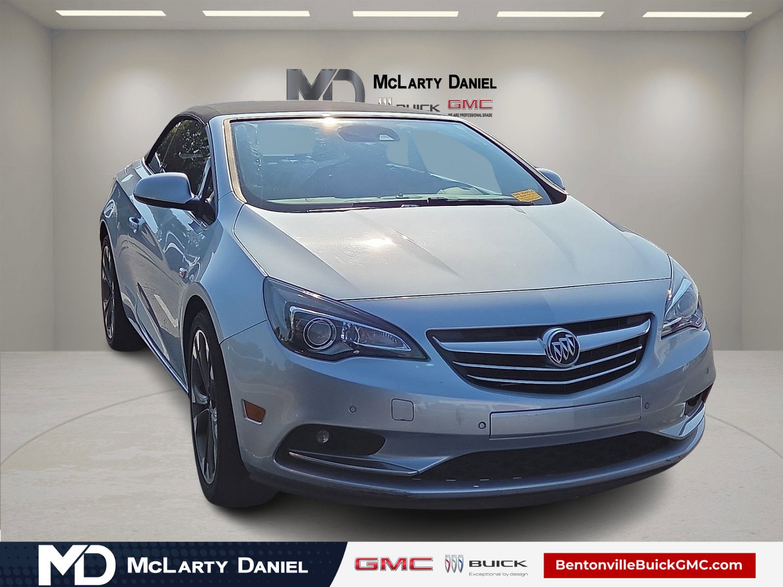 Used 2016 Buick Cascada Premium image 1