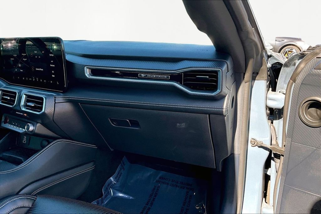 Used 2024 Ford Mustang GT Premium image 17