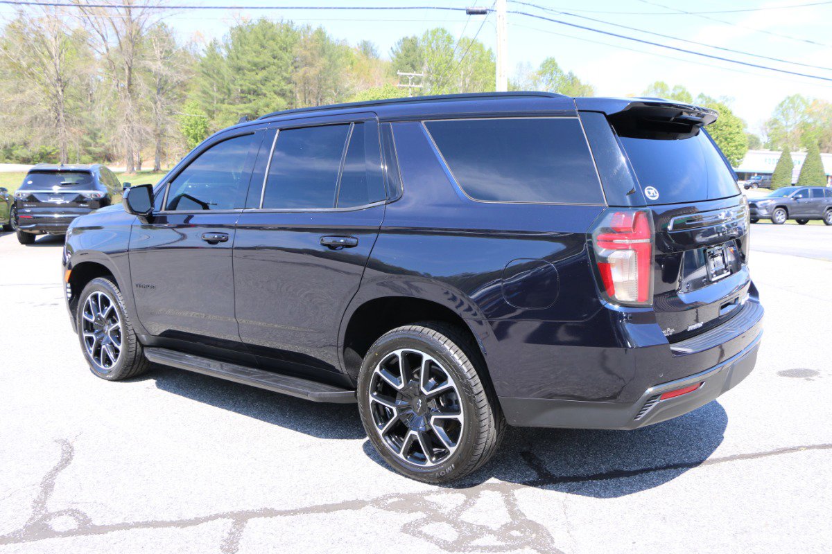 Used 2021 Chevrolet Tahoe RST image 3