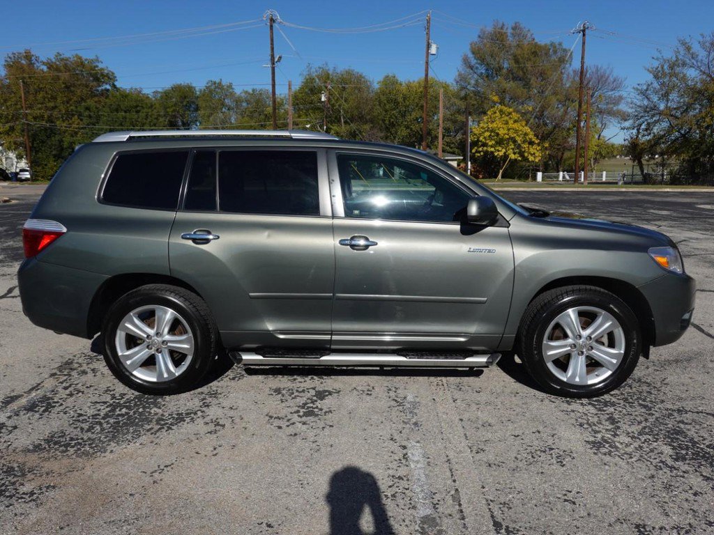 Used 2010 Toyota Highlander Limited image 8