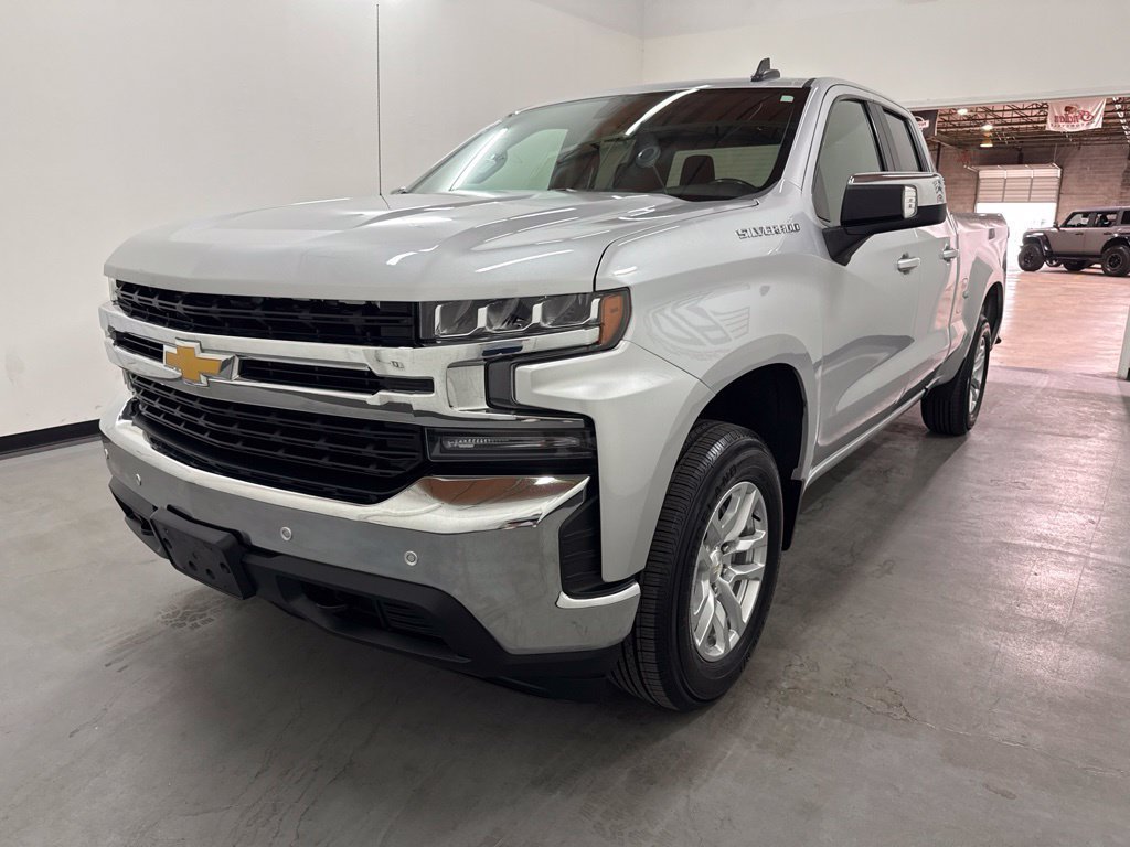 Used 2020 Chevrolet Silverado 1500 LT w/ All-Star Edition AWD/4WD image 9