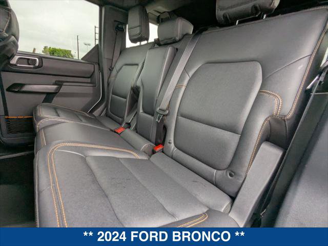 Certified 2024 Ford Bronco Badlands AWD/4WD image 21