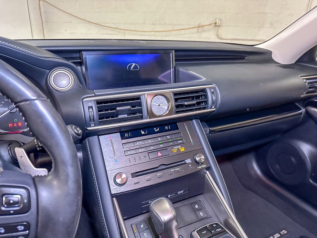 Used 2020 Lexus IS 300 AWD w/ Navigation Package image 39