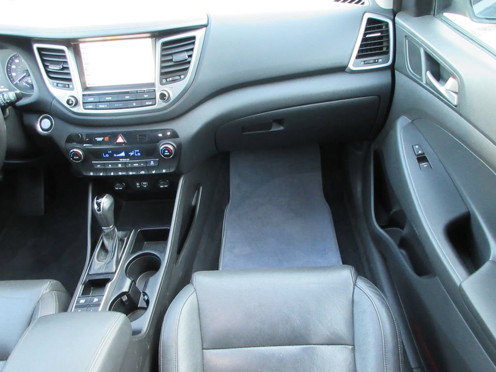 Used 2018 Hyundai Tucson Limited w/ Ultimate Package 02 AWD/4WD image 17