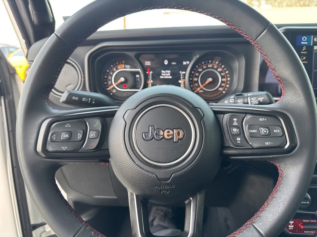Used 2024 Jeep Wrangler Unlimited Rubicon image 20